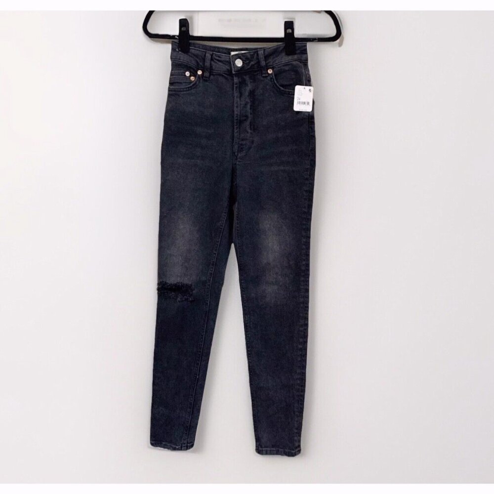 Free People Zuri Mom Jean Sz 24 Dusty Roads Black Button Fly Distressed Rip Knee